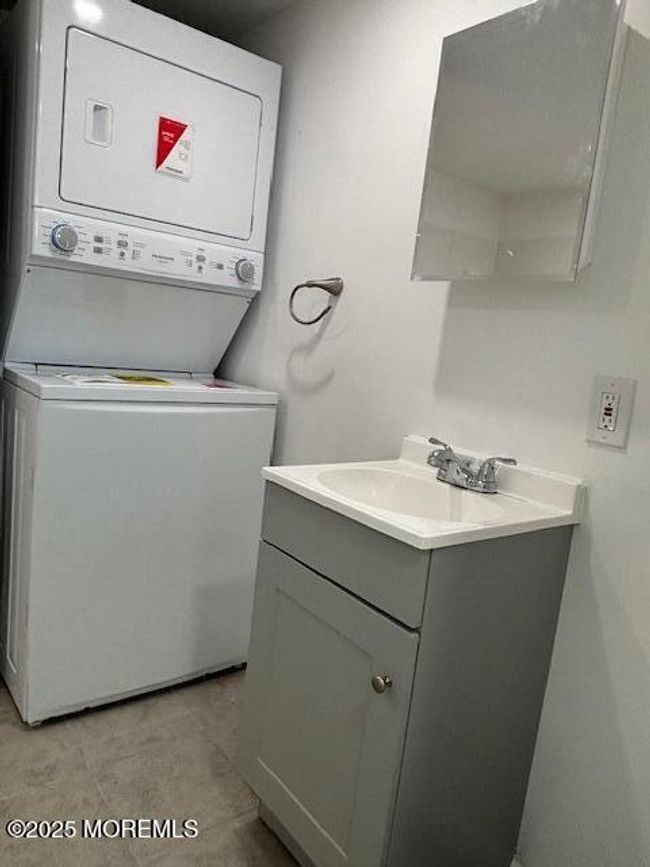 12 Sams Court, House other with 2 bedrooms, 1 bathrooms and null parking in Hazlet NJ | Image 15