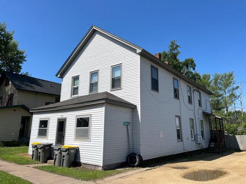 1040 7th Ave, BALDWIN, WI, 54002-9284 | Card Image