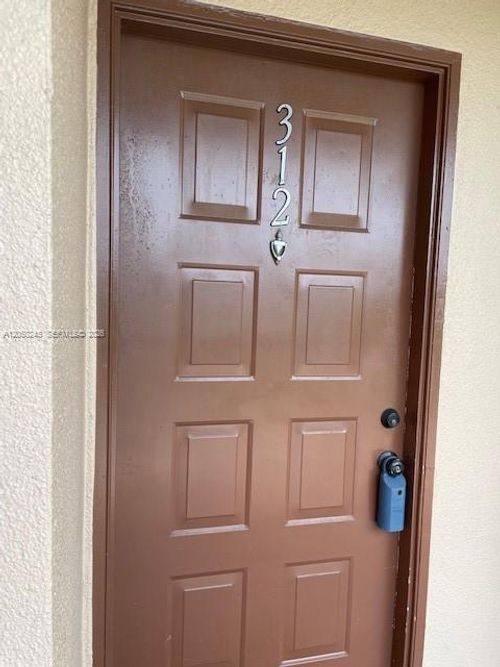 312m-12955 Sw 16th Ct, Pembroke Pines, FL, 33027-2454 | Card Image