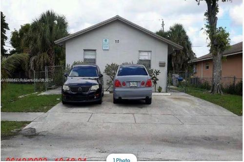 2-713 Nw 4th Ave, Pompano Beach, FL, 33060-5509 | Card Image