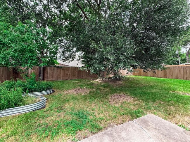 4521 Allegro Dr, House other with 3 bedrooms, 3 bathrooms and 2 parking in Seabrook TX | Image 30