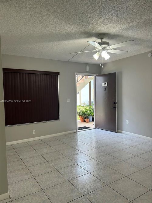 24-11-14867 Sw 104th St, Miami, FL, 33196-5248 | Card Image