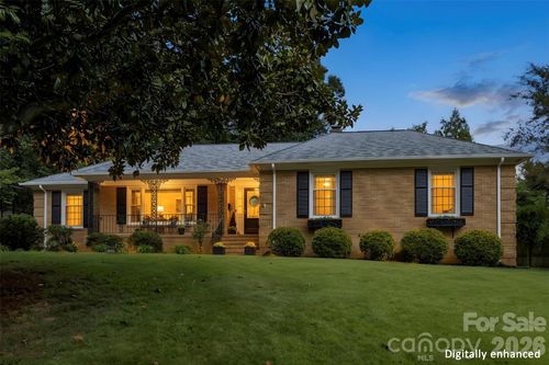1216 Queensgate St, Gastonia, NC, 28054-5755 | Card Image