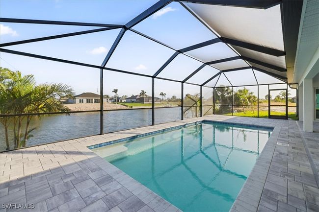 1258 Ne 40 Th St, House other with 4 bedrooms, 3 bathrooms and null parking in CAPE CORAL FL | Image 4