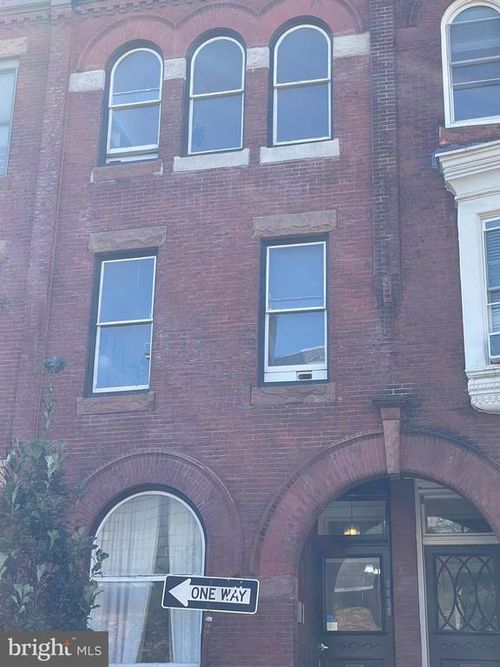 2r-2312 Locust St, PHILADELPHIA, PA, 19103-5513 | Card Image