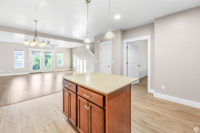 1003 E Quarry View Way, Townhouse with 4 bedrooms, 3 bathrooms and 6 parking in Sandy UT | Image 15