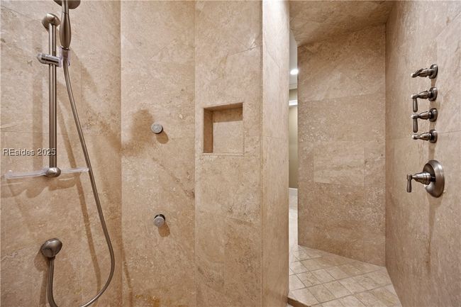 9 Armada St, House other with 6 bedrooms, 8 bathrooms and null parking in Hilton Head Island SC | Image 46