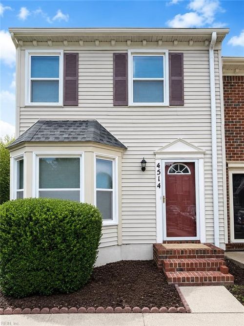4514 Renwood Ct, Virginia Beach, VA, 23462-7282 | Card Image
