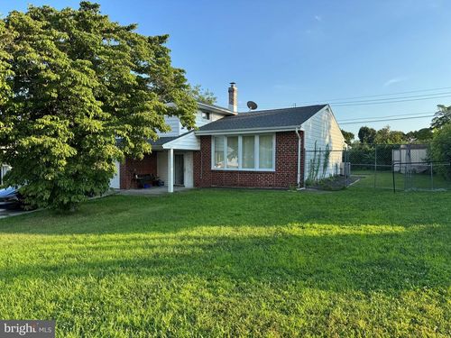 122 Pocasset Rd, PHILADELPHIA, PA, 19115-4018 | Card Image
