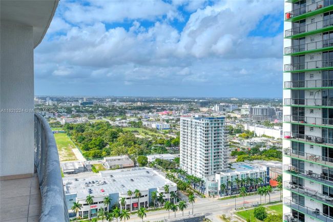 APT-3205 - 1750 N Bayshore Dr, Condo with 1 bedrooms, 1 bathrooms and null parking in Miami FL | Image 14