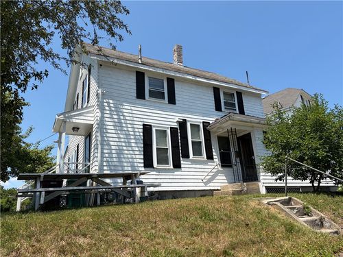 359 Mason St, Woonsocket, RI, 02895-5027 | Card Image