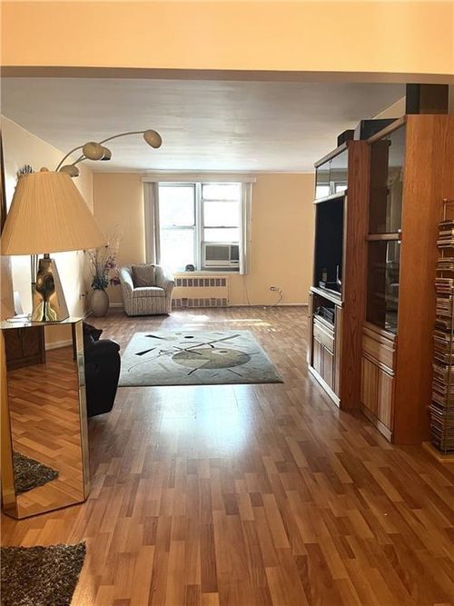 apt-2h-2626 Homecrest Ave, Brooklyn, NY, 11235-4521 | Card Image