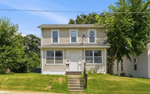 1326 Griswold St, Burlington, IA, 52601-4646 | Card Image