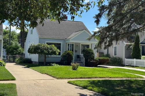 128 Girard Avenue, Royal Oak, MI, 48073 | Card Image