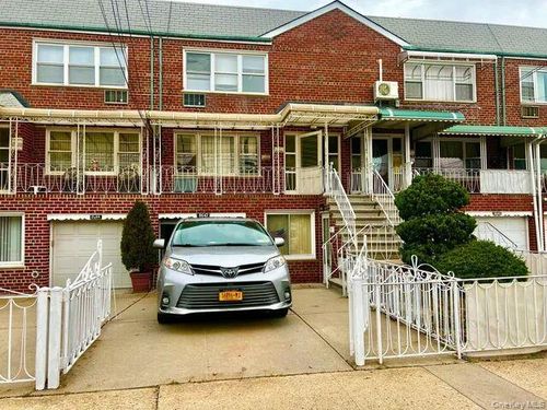 3-86-42 26th Ave, Brooklyn, NY, 11214-6177 | Card Image