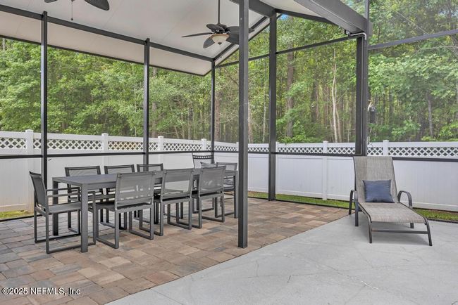 Large covered dining/seating space | Image 37