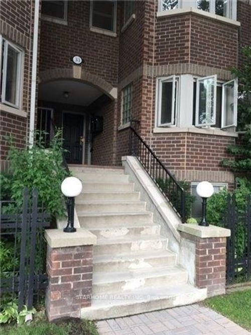 33D Shaw St, Toronto, ON, M6J3T5 | Card Image
