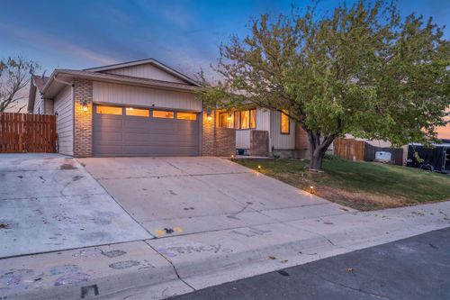2315 Mississippi St, Green River, WY, 82935-6000 | Card Image