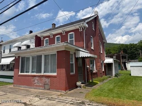 633 Center St, Coal Township, PA, 17866-1004 | Card Image