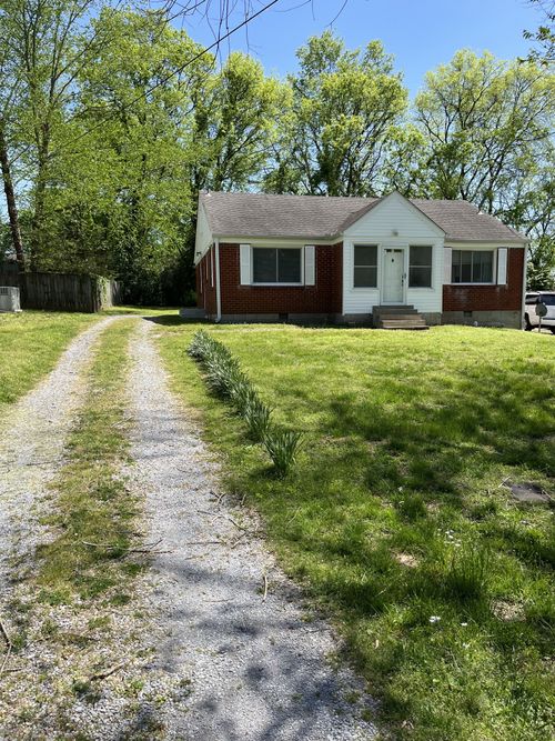a-1932 Avalon Dr, Nashville, TN, 37216 | Card Image