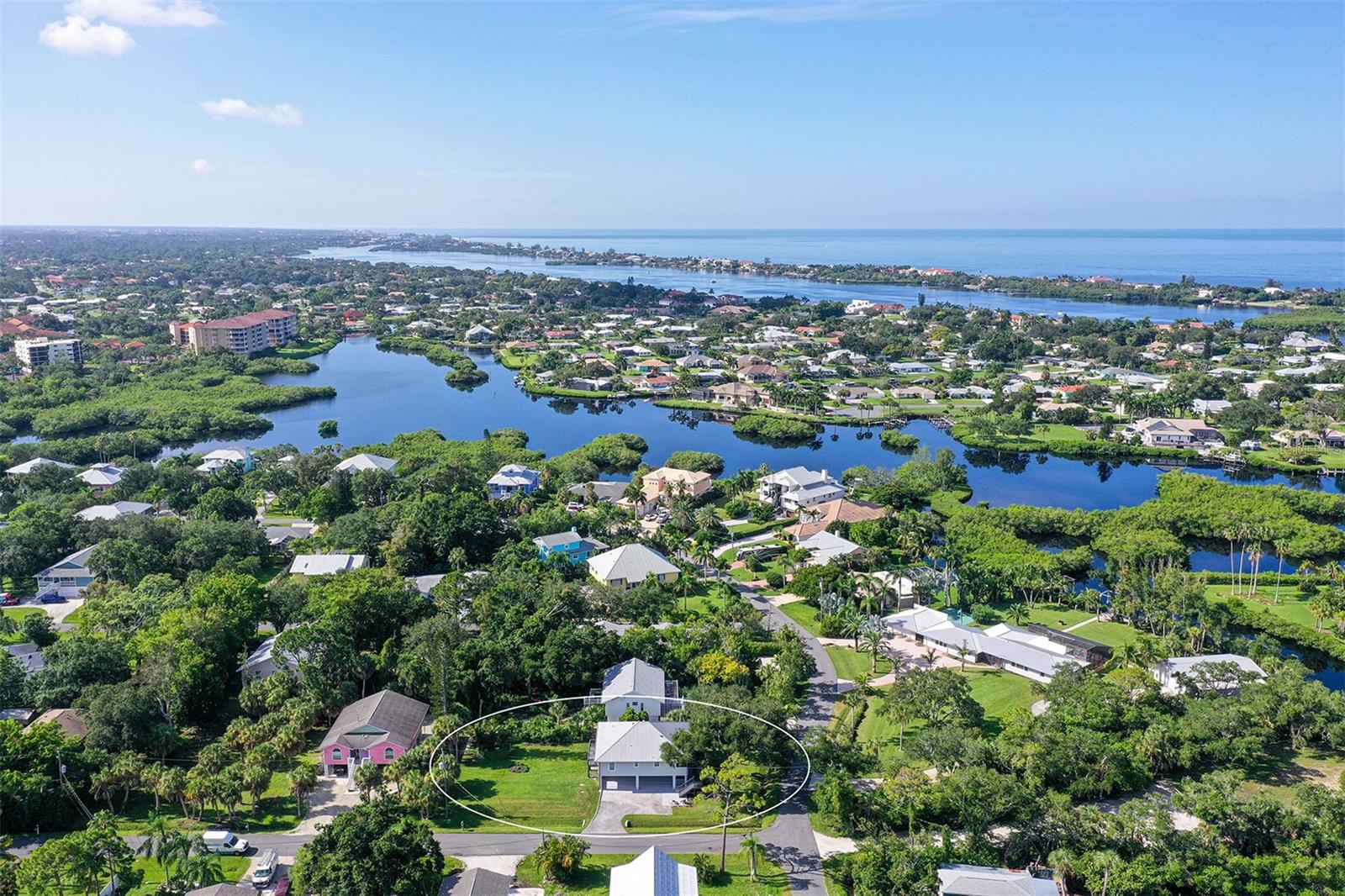 Shoreland Dr, Osprey, FL 34229