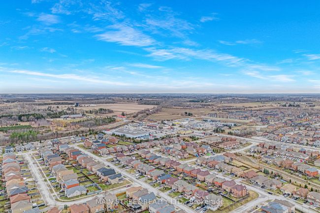 2035 Allison St, House other with 4 bedrooms, 4 bathrooms and 3 parking in Innisfil ON | Image 48