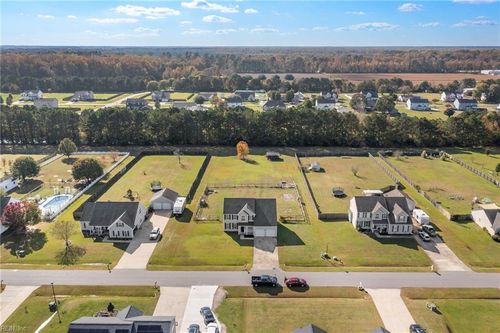 153 Pier Lndg, South Mills, NC, 27976-9612 | Card Image