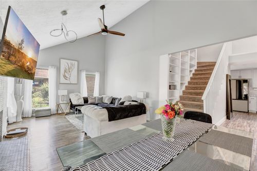 19011 Sandia Pines Dr, Humble, TX, 77346-3117 | Card Image