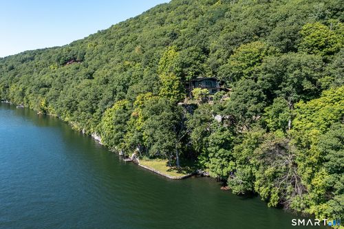 40 Sunset Dr, Sherman, CT, 06784-2138 | Card Image