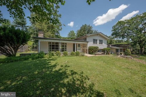 161 Lantern Ln, King Of Prussia, PA, 19406-3728 | Card Image