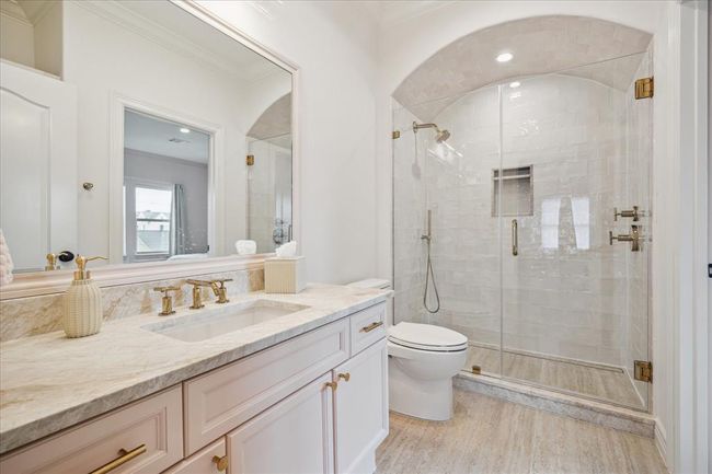6206 Piping Rock Ln, House other with 4 bedrooms, 5 bathrooms and 6 parking in Houston TX | Image 35