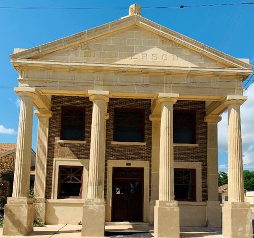 1-5-120 E 1st St, Cameron, TX, 76520-3341 | Card Image