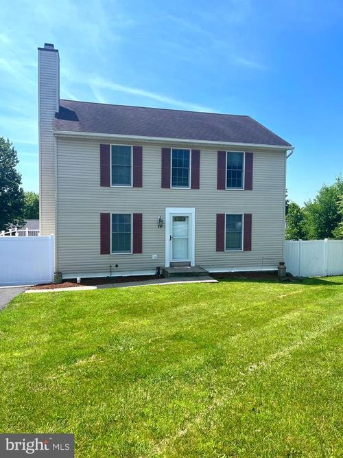 19 Zanella Dr, EMMITSBURG, MD, 21727-9130 | Card Image