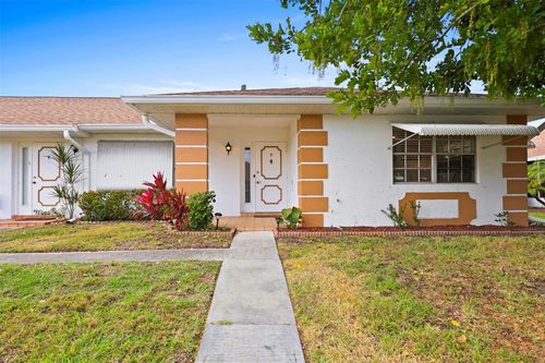 d-943 Savannas Point Dr, Fort Pierce, FL, 34982-5244 | Card Image