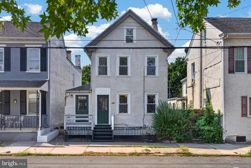 40 Chestnut St, POTTSTOWN, PA, 19464-5406 | Card Image