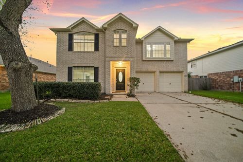 2208 Day Dr, Pearland, TX, 77584-3067 | Card Image