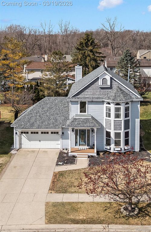 751 Woodleigh Way, Oxford, MI, 48371-5173 | Card Image