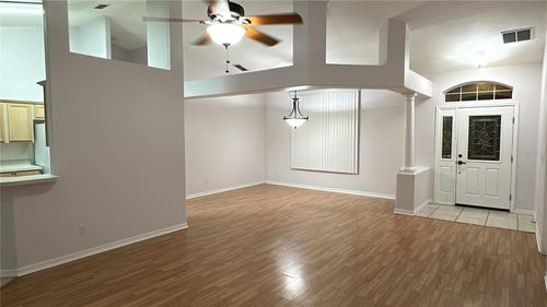 534 Lake Sumner Dr, GROVELAND, FL, 34736-9672 | Card Image