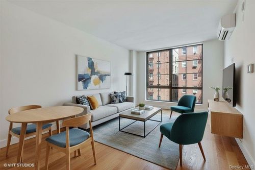 4e-2100 Bedford Avenue, New York, NY, 11226 | Card Image