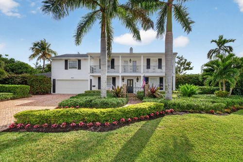 4524 Ne 22nd Rd, Fort Lauderdale, FL, 33308-4715 | Card Image