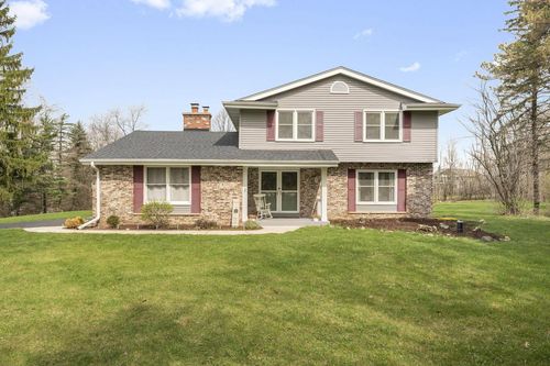 1888 Woodsfield Drive, Richfield, WI, 53076 | Card Image