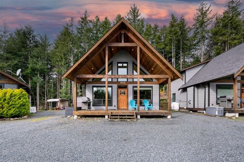 3836 Trailhead Dr, Jordan River, BC, V9Z1L1 | Card Image