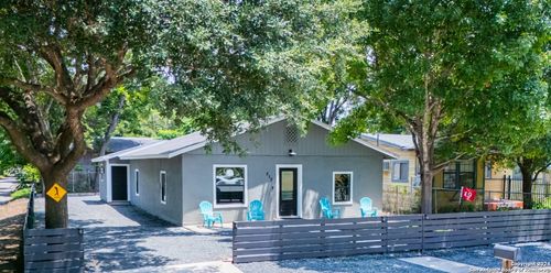 555 Hansford St, San Antonio, TX, 78210-4601 | Card Image