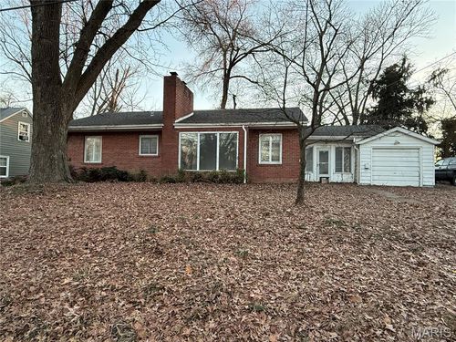 1235 Fairway Dr, Alton, IL, 62002-7008 | Card Image