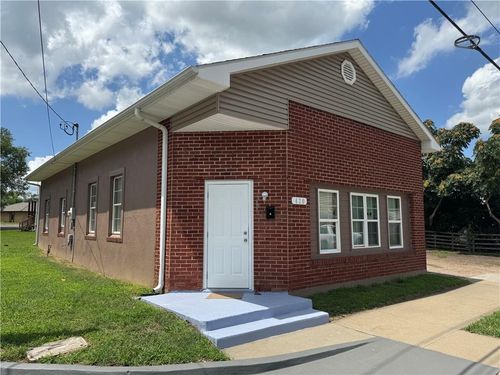 420 S Engineer Ave, Sedalia, MO, 65301-4730 | Card Image