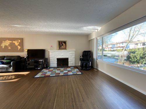 main-house-564 W 64th Ave, Vancouver, BC, V6P2K9 | Card Image