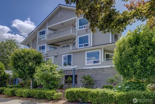 1a-275 E Sunset Way, Issaquah, WA, 98027-3469 | Card Image