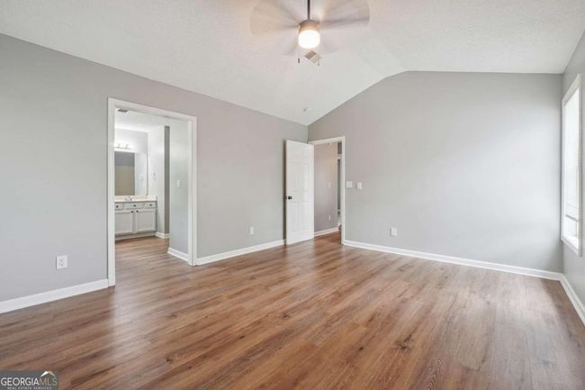 827 Mountain View Dr, House other with 4 bedrooms, 4 bathrooms and 4 parking in Stone Mountain GA | Image 14