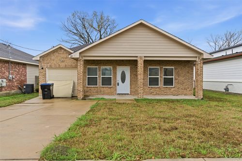 4805 Pickett St, Greenville, TX, 75401-3601 | Card Image