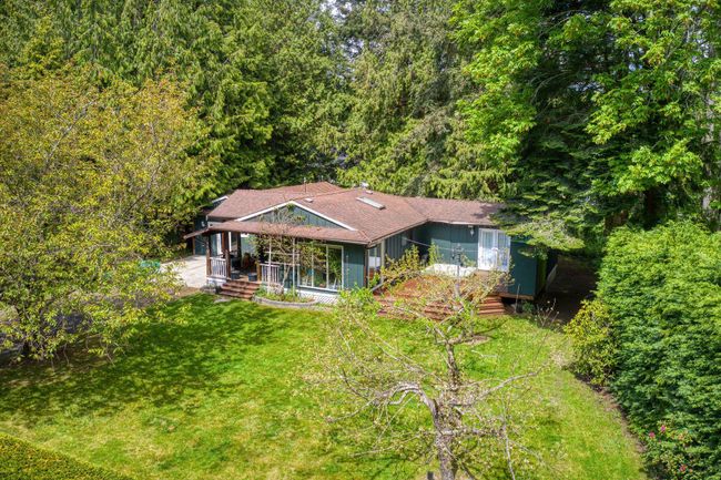 7860 Redrooffs Road, House other with 5 bedrooms, 3 bathrooms and 10 parking in Halfmoon Bay BC | Image 6